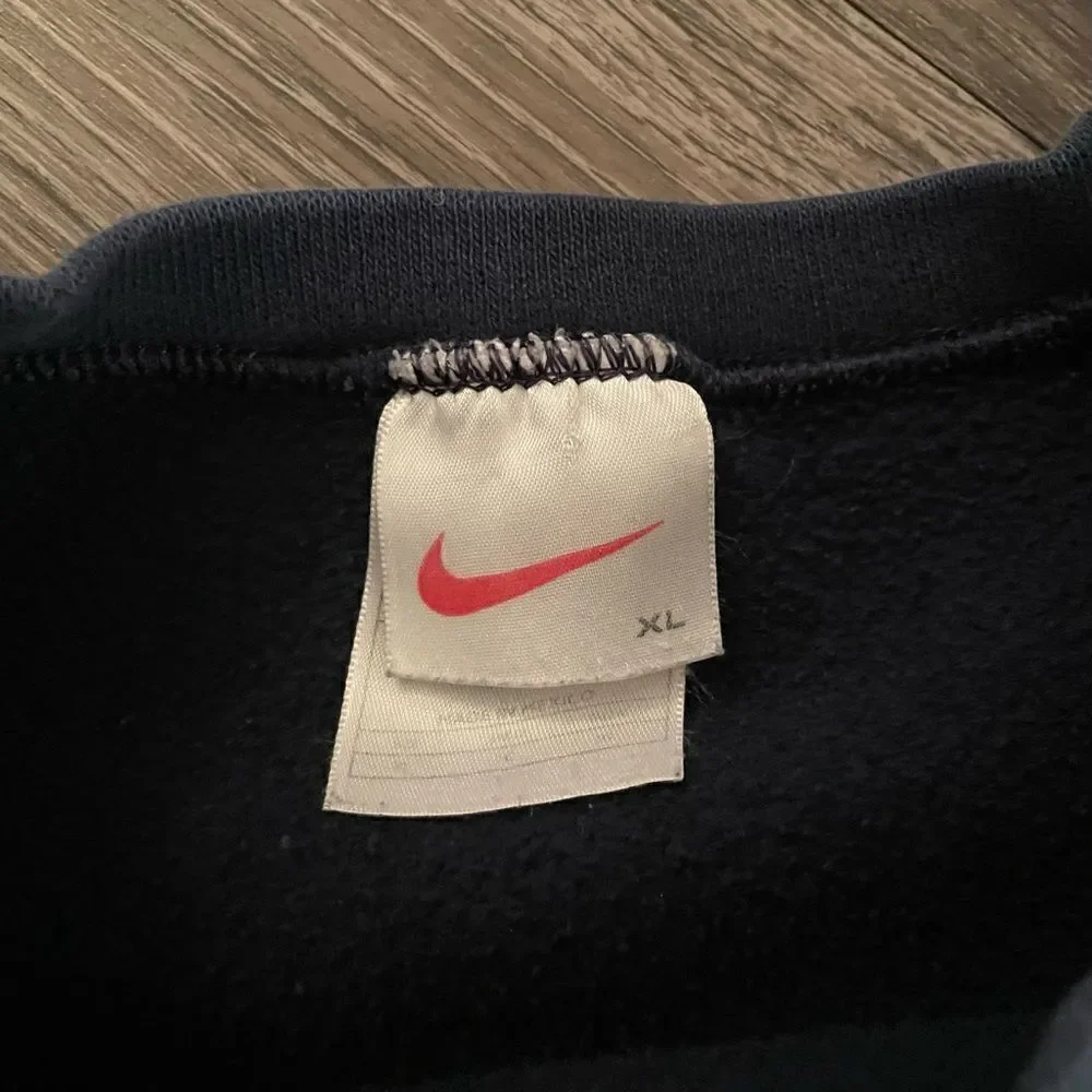 Nike 90s vintage crewneck
